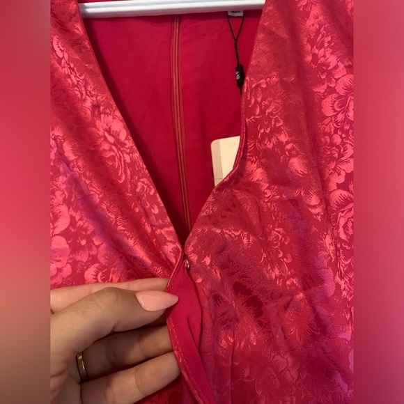 🌸ADELYN RAE💗hot pink silk floral Lindsey Wrap Jacquard Mini wrap Dress NWT - Picture 13 of 16